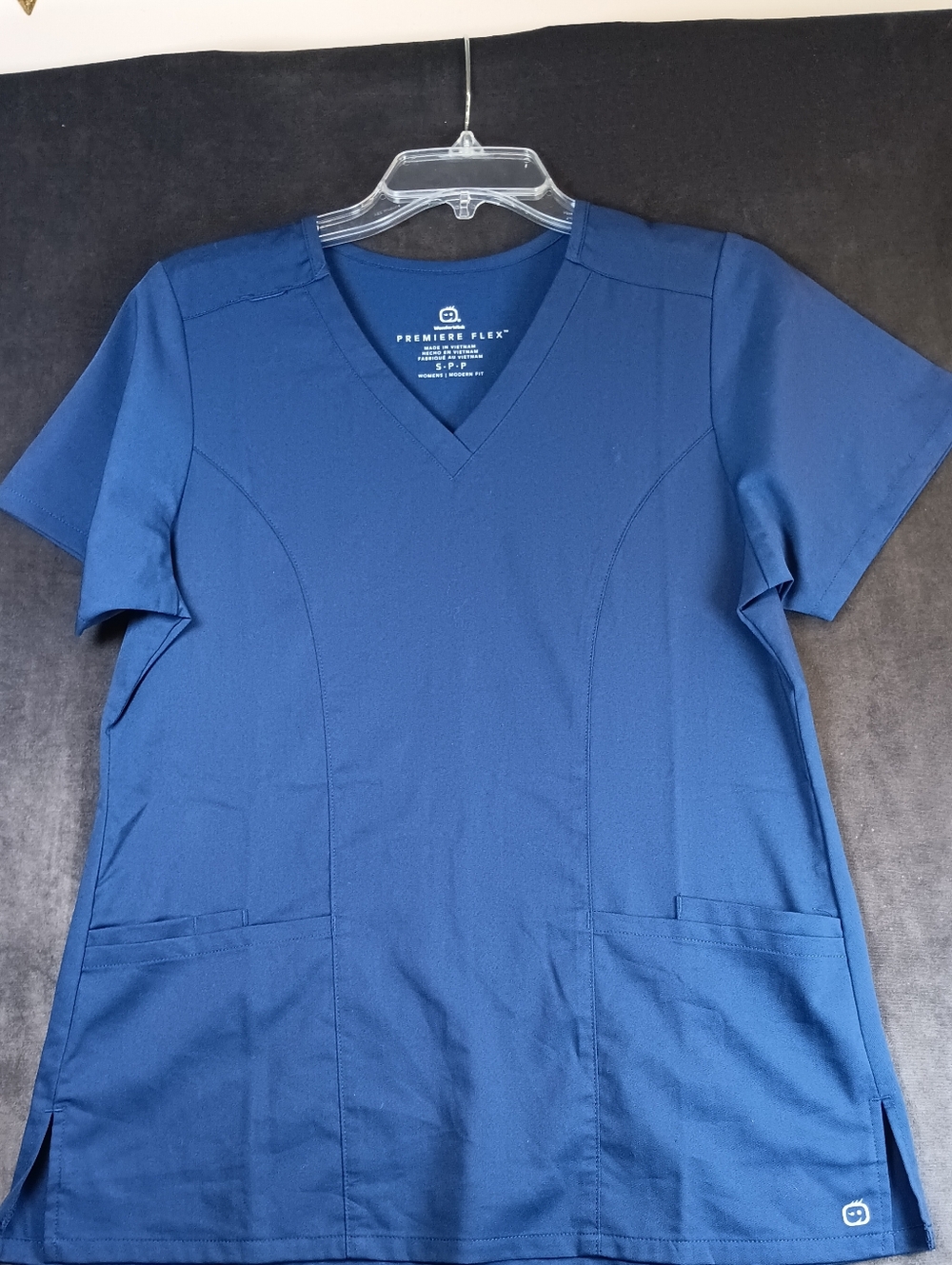 WonderWink Women's V-Neck Scrub Top - Navy Blue